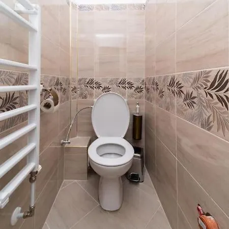 Sea Garden 2 One Bedroom * Burgas